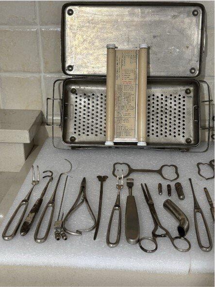 Medisch instrument (22) - Staal, Antiek en Kunst, Antiek | Wandborden en Tegels