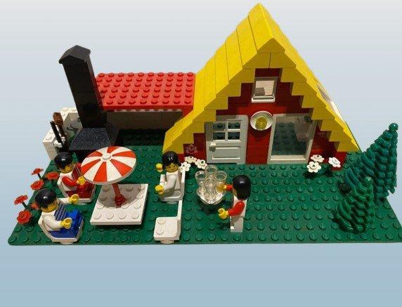 Lego Set - 6388 - Classic Town - Holiday Home with Caravan, Kinderen en Baby's, Speelgoed | Duplo en Lego