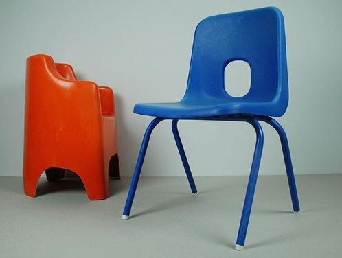 IKEA - Robin Day - Kinderstoel - Mamba - Plastic, Staal, Antiek en Kunst, Antiek | Meubels | Stoelen en Sofa's