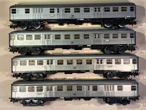 Märklin H0 - 4043, 4077,4081, 4083 - Ensemble de wagons de, Hobby en Vrije tijd, Modeltreinen | H0