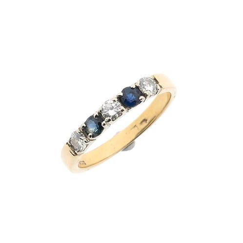 Gouden rijring met saffier en diamant | 0,30 ct. (zirconia), Handtassen en Accessoires, Ringen, Dame, Met edelsteen, Overige kleuren