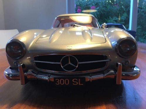 Eaglemoss 1:8 - Model sportwagen - Mercedes 300 SL, Hobby en Vrije tijd, Modelauto's | 1:5 tot 1:12