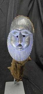 Masque Toma original - hauteur de 29 cm - pigment bleu - Le