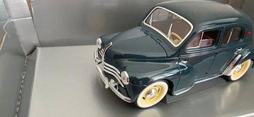 Solido 1:18 - Modelauto - Renault 4 CV, Hobby & Loisirs créatifs