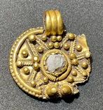 Oud-Romeins Goud Zeer elegante amulethanger met