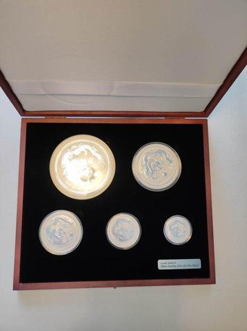 Australie. 2012 Lunar II - Year of the Dragon - 5 coins in