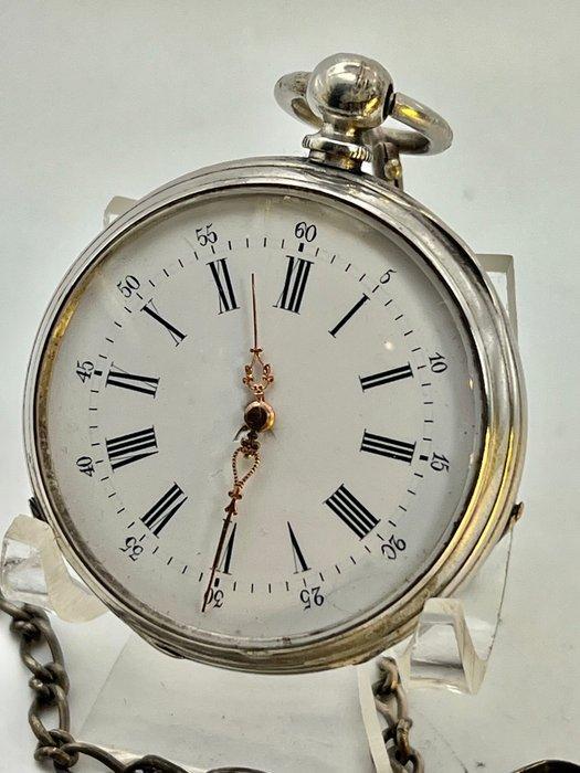 Cilindro Argento . 1870 . 8 Rubis . Chiavetta . Con catena, Handtassen en Accessoires, Horloges | Heren