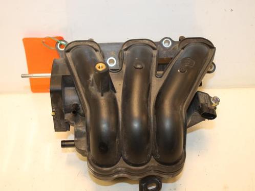 Inlaatspruitstuk Nissan Pixo O146529, Auto-onderdelen, Carrosserie