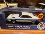 Ertl 1:18 - Modelauto - Dodge Charger Daytona 1969, Hobby en Vrije tijd, Nieuw