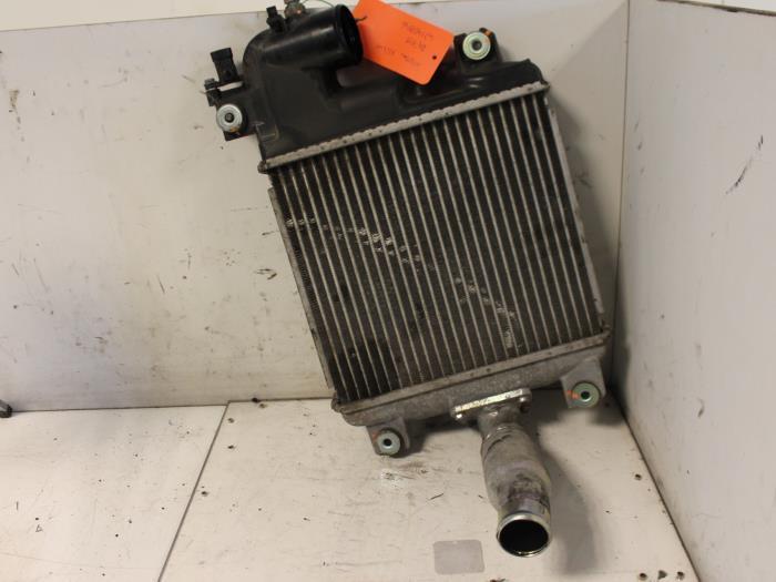 Intercooler Toyota Hilux O96228, Auto-onderdelen, Airco en Verwarming