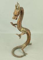 Decoratief ornament - Japan - Bronzen Rijzende Draak