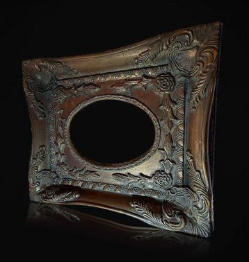 Cadre- Bois ébénisé - Gypse - Bois, Antiquités & Art