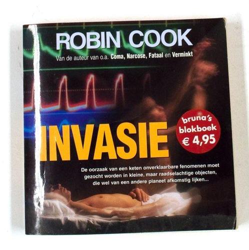 Invasie - Robin Cook 9789022956809 Robin Cook, Boeken, Overige Boeken, Zo goed als nieuw, Verzenden