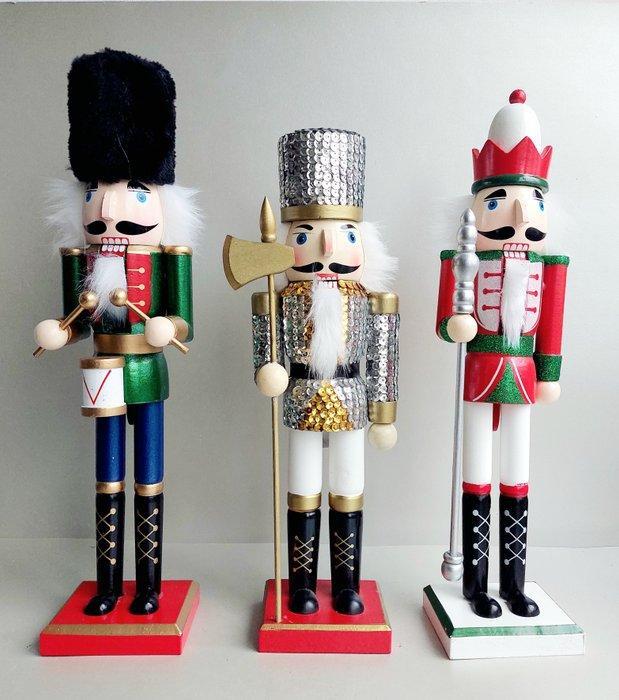 Kerstdecoratie Lifestyle (3) - Notenkraker - Hout - Trio, Diversen, Kerst