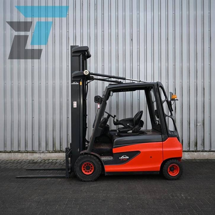 Linde E30L-01 Elektrische Heftruck, Articles professionnels, Machines & Construction | Chariots élévateurs & Transport interne