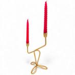 Kaarsenhouder Ontwerp een decoratief stuk met twee vlammen,