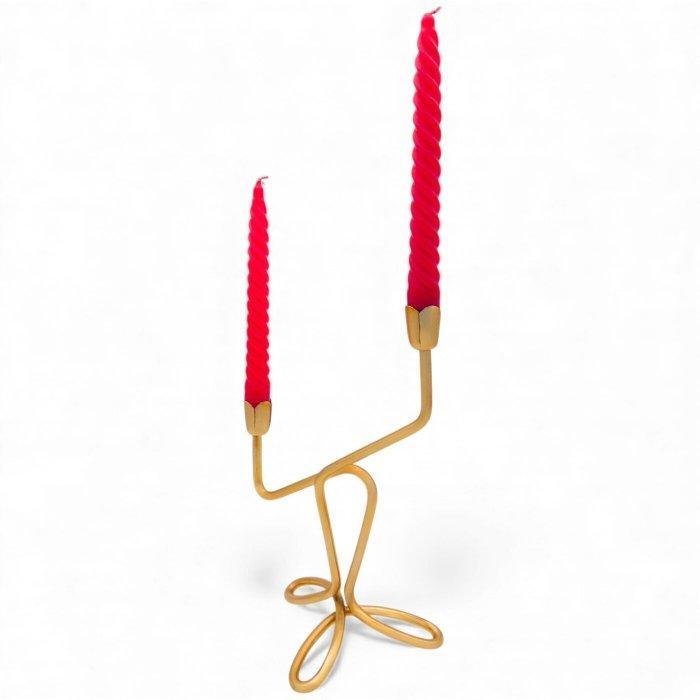 Kaarsenhouder Ontwerp een decoratief stuk met twee vlammen,, Divers, Noël