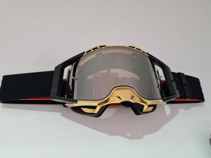 BRAAP Crossbril Zwart met goud frame en smoke lens, Motoren, Onderdelen | Overige, Verzenden