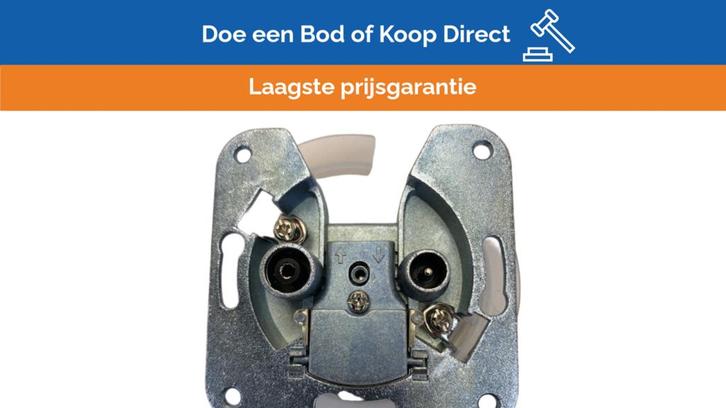 Bieden: Naval N4 Marine TV and Radio Outlet 201504, Sports nautiques & Bateaux, Instruments de navigation & Électronique maritime