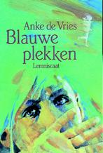 Blauwe plekken 9789060698310 Anke de Vries, Cd's en Dvd's, Verzenden, Nieuw in verpakking