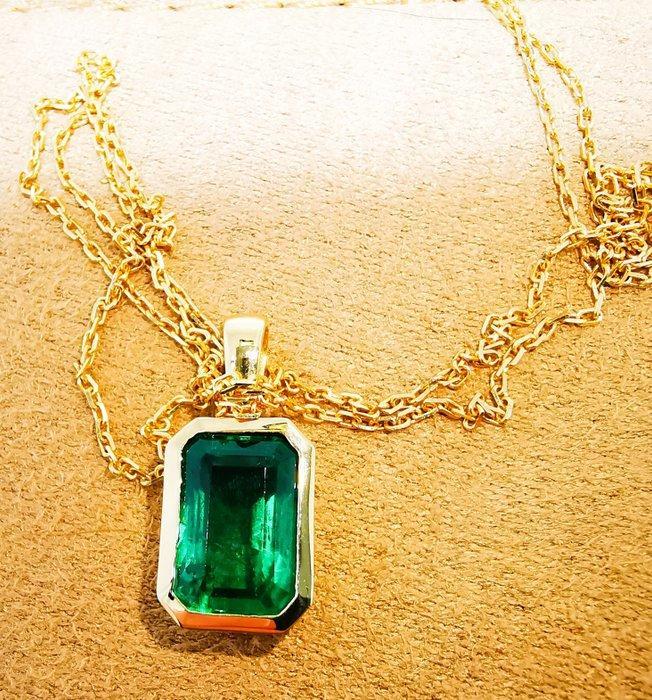 Pendentif - 18 carats Or jaune, Esmeralda Zambia mineure, Handtassen en Accessoires, Antieke sieraden