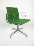 ICF - Charles Eames - Stoel - EA108 - Aluminium, Textiel