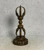 Vajra in houder - Brons - Tibet - Eind 20e eeuw