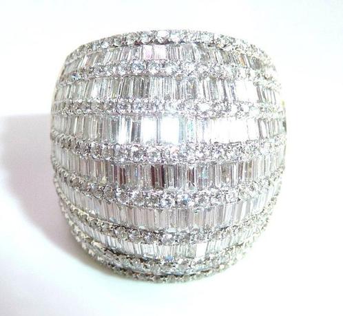 Ring - 18 karaat Witgoud -  5.00ct. tw. Diamant (Natuurlijk), Handtassen en Accessoires, Ringen
