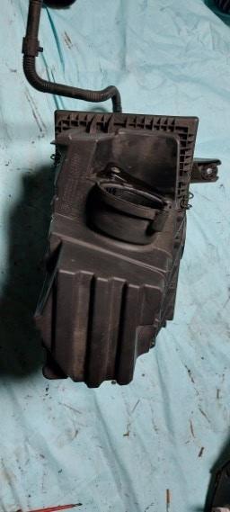 7H0 129 601 P luchtfilterhuis compleet (onderbak en dekse..., Autos : Pièces & Accessoires, Moteurs & Accessoires, Enlèvement ou Envoi