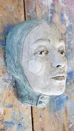 Francioni Mastromarino (1978) - We should all be feminist -