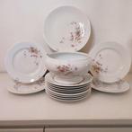Chastagner Limoges France - Tafelservies (14) - Versierd met