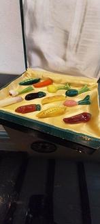 Vallauris - Porte couteau (12) - Legumes - Céramique, Antiek en Kunst