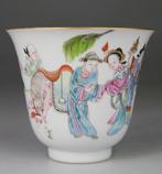 Bol - Kom in porselein - Famille Rose - Merkteken - 19e eeuw