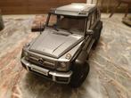 Autoart 1:18 - Modelauto - Mercedes-AMG G63 6x6 2013 designo, Hobby en Vrije tijd, Nieuw