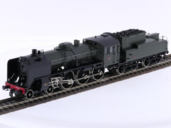 Schaal H0 Philotrain 74D stoomlocomotief serie 4000 van d..., Hobby en Vrije tijd, Modeltreinen | H0, Gelijkstroom, Locomotief