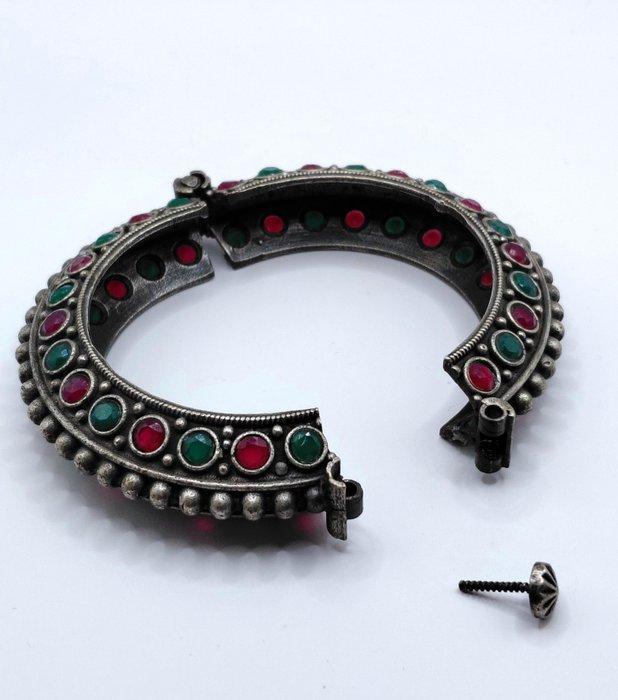 tribale armband - Zilver, Glas - India - Vintage, Antiek en Kunst, Kunst | Niet-Westerse kunst