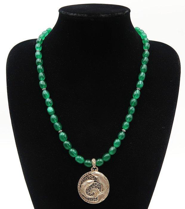 Smaragd - Boeddhistische halsketting - Gouden vissen -, Antiek en Kunst, Antiek | Boeken en Manuscripten
