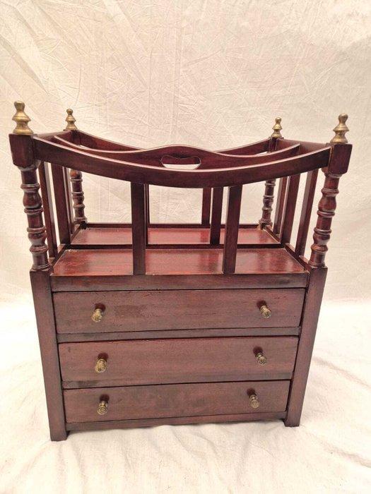 Tijdschriftenhouder - Magazine Rack in Victoriaanse Stijl -, Antiek en Kunst, Curiosa en Brocante