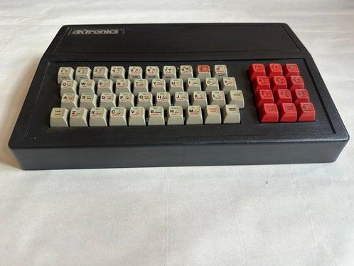 Sinclair ZX 81 with Dk Tronics keyboard - Computer, Games en Spelcomputers, Spelcomputers | Overige Accessoires