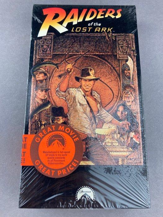 Raiders of the Lost Ark (1981) VHS Factory sealed NTSC USA, Verzamelen, Film en Tv