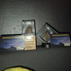 Meteorieten collectie in display 2 originele meteorieten -, Verzamelen