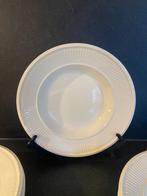 Wedgwood - Assiette à dîner (7) - Edme - Faïence -