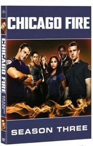 Chicago Fire: Season Three [Region 1] DVD, CD & DVD, DVD | Autres DVD, Envoi