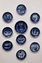 Royal Copenhagen - Bord (27) - Porselein - Kerstmis &