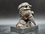 Beeld, Bronze Steampunk Plague Doctor - 13 cm - Brons,, Antiquités & Art