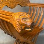 Stoel - Savonarola - Hout