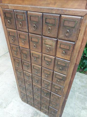 Meuble cabinet sur pied - Bois beschikbaar voor biedingen