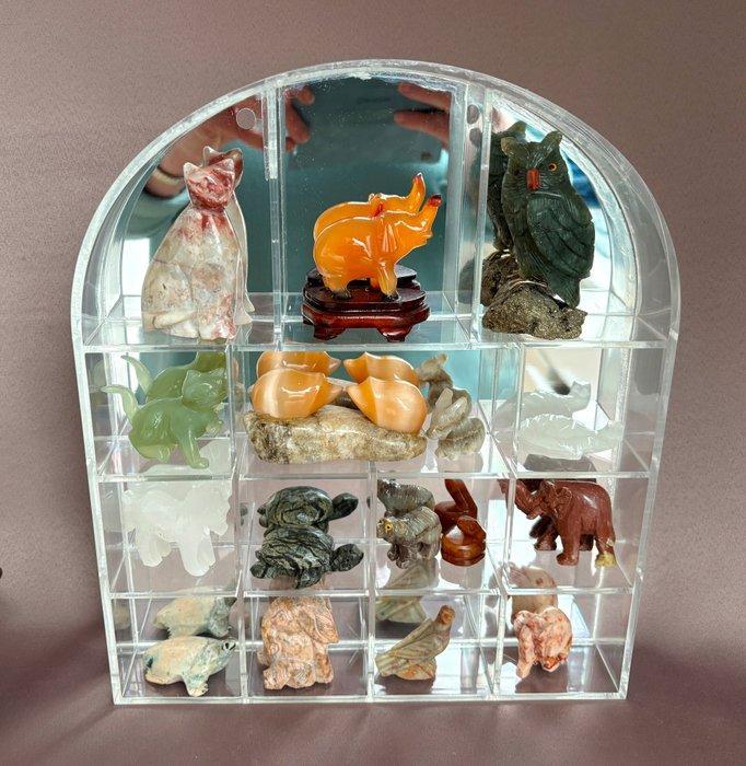 Themacollectie - Collectie kleine gesneden dierfiguurtjes, Antiek en Kunst, Antiek | Speelgoed