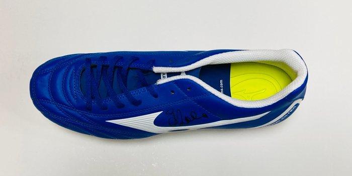 Italy - Gianfranco Zola - Gesigneerde Puma laars - met, Collections, Collections Autre