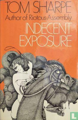Sharpe, Tom - Indecent Exposure - 1973, Boeken, Romans, Gelezen, Verzenden